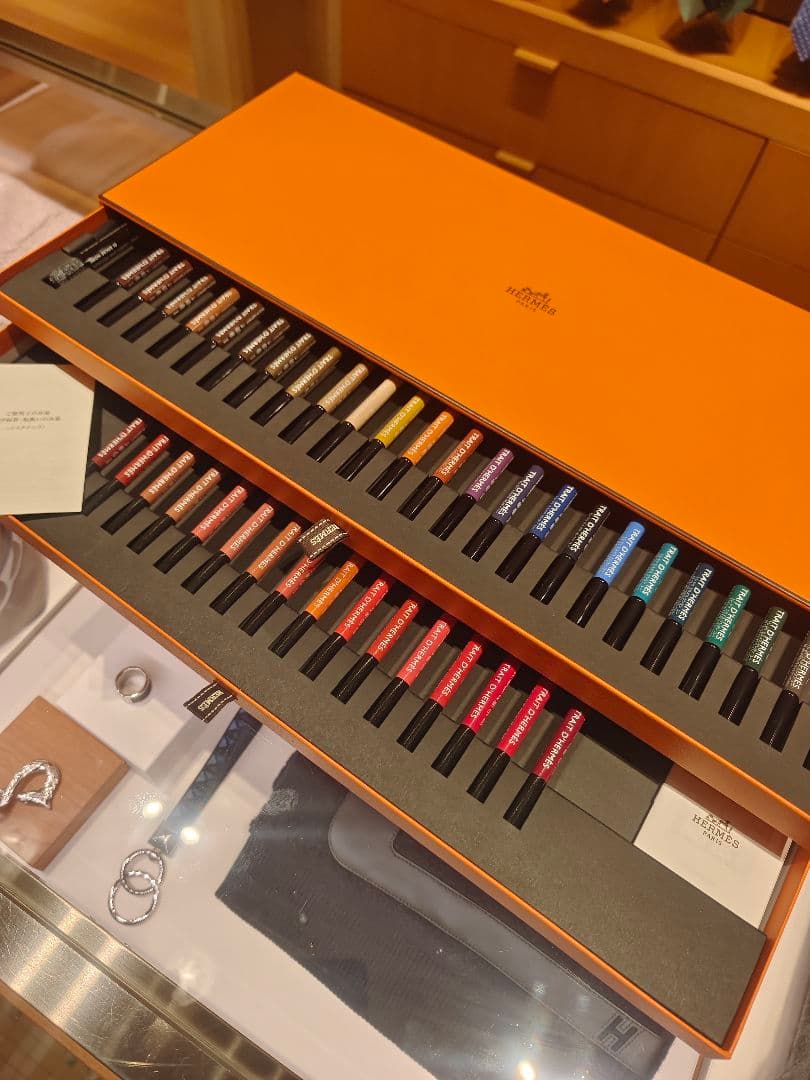 エルメス ペンシルアイライナー リップライナーコレクション 2024限定 新品