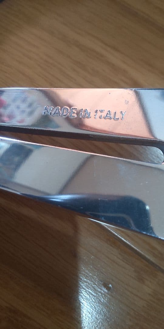 m*y様 ナルディハンドル　36ウッドステアリング　BC 589 FET刻印　ラ