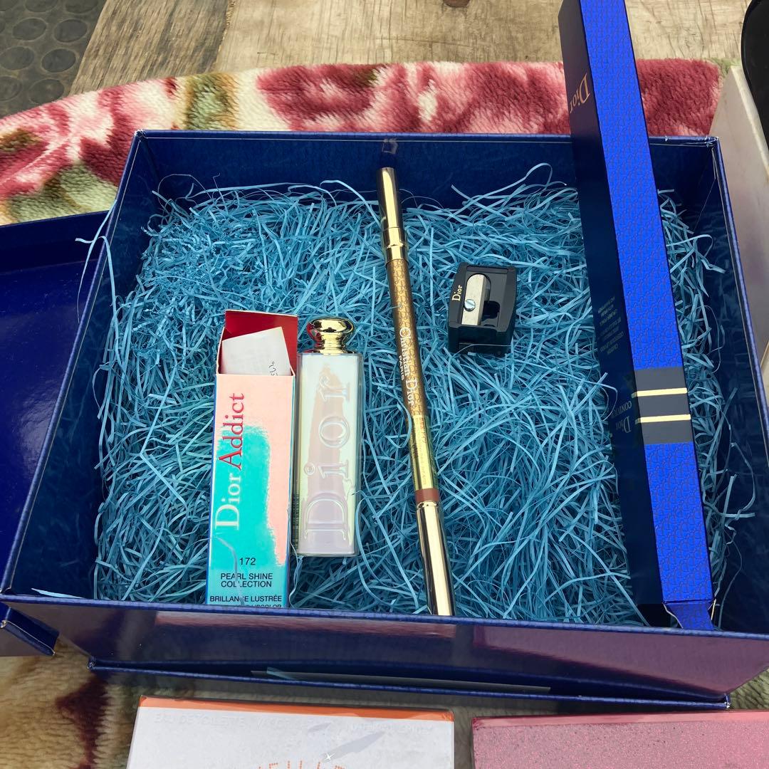 V*a様 化粧品まとめ売り　ブランド　Dior イブサンローラン