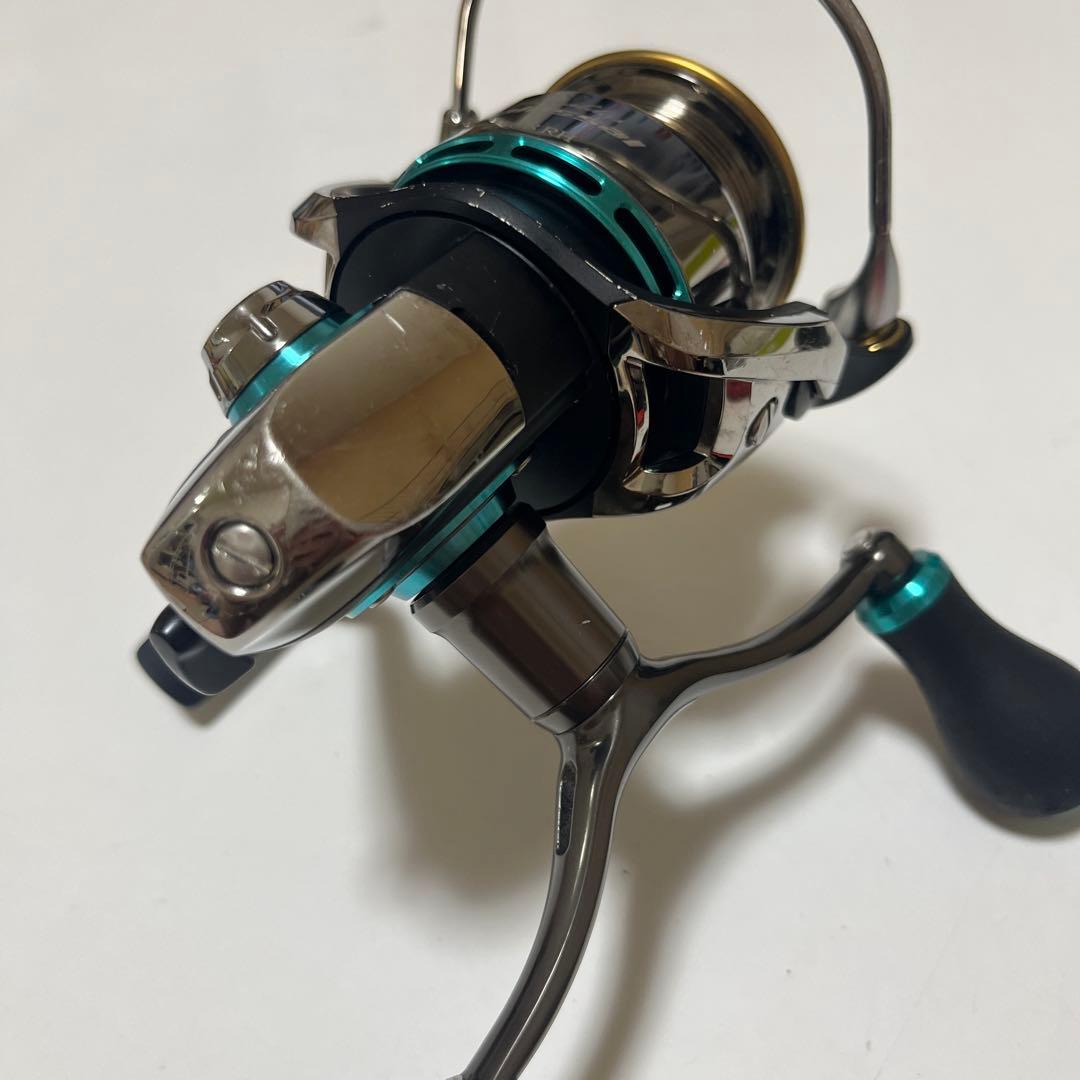 ダイワ エメラルダス コロッサル 2508RH エギング