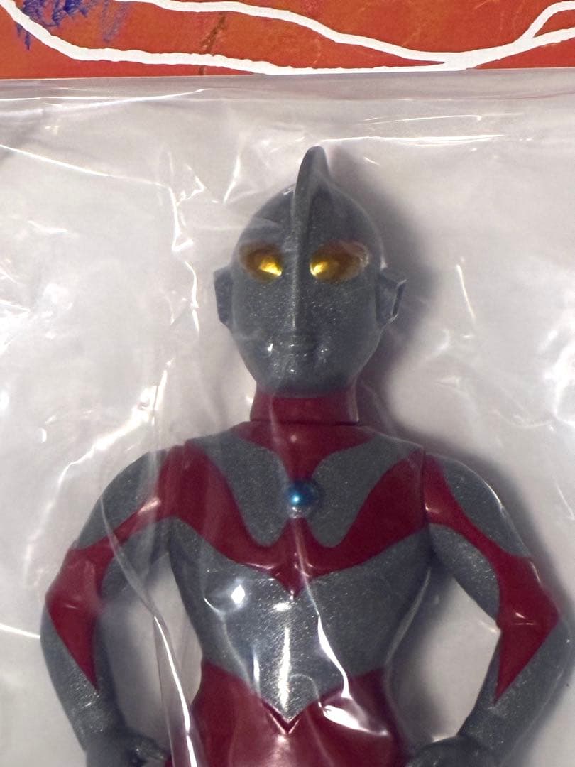 ハンサムタロウエム ウルトラマン グレーラメ 未開封 ソフビ