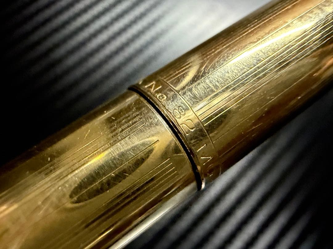 美品 モンブラン マイスターシュテュック No.82 EF 極細 18K 万年筆