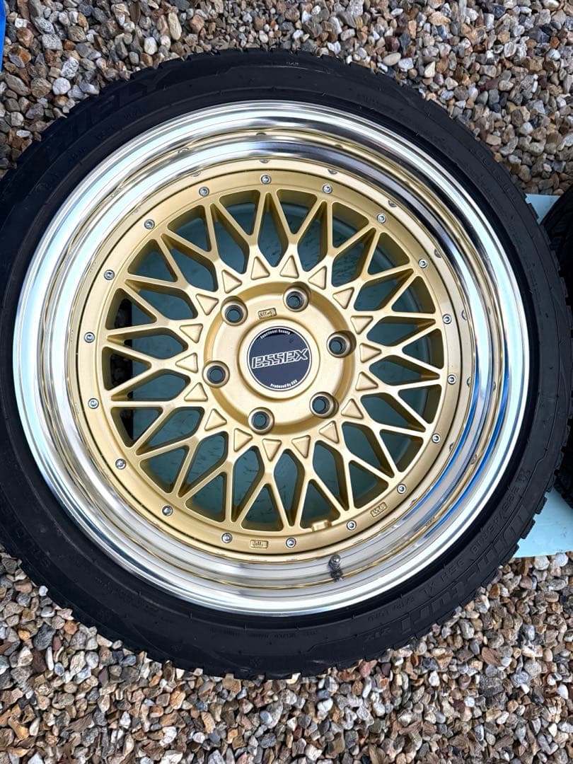 J*J様 ハイエース　ESSEX ENCM 18インチ　スタッドレス