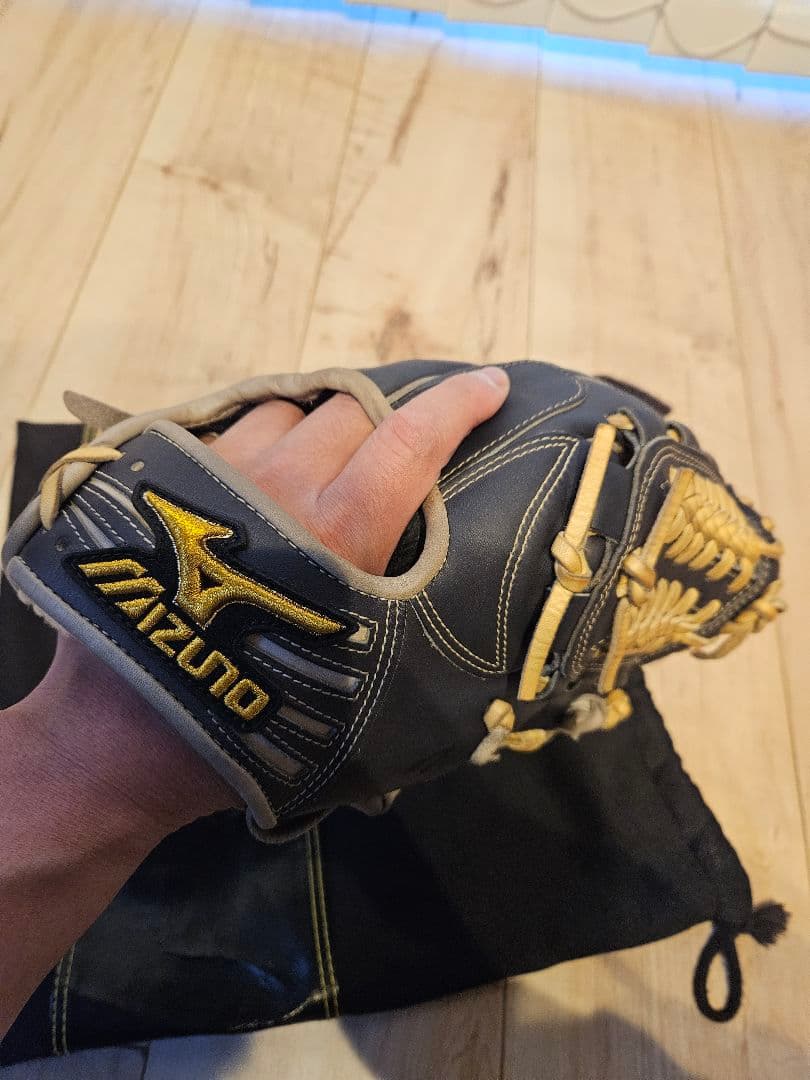 ミズノプロオーダー　軟式内野手　 ネイビー 収納袋付き　サイズ9