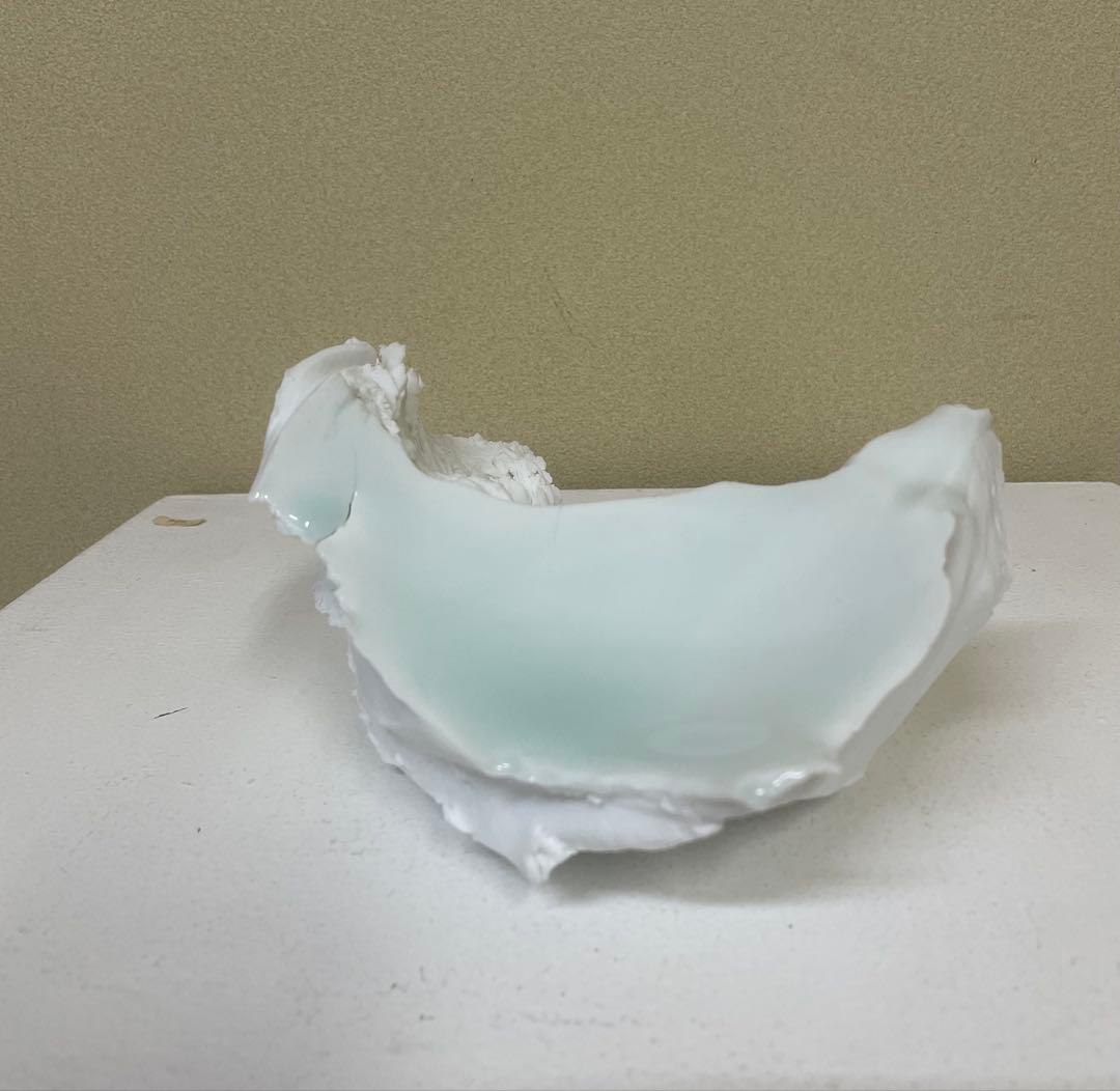 加藤委作品　青白磁オブジェB