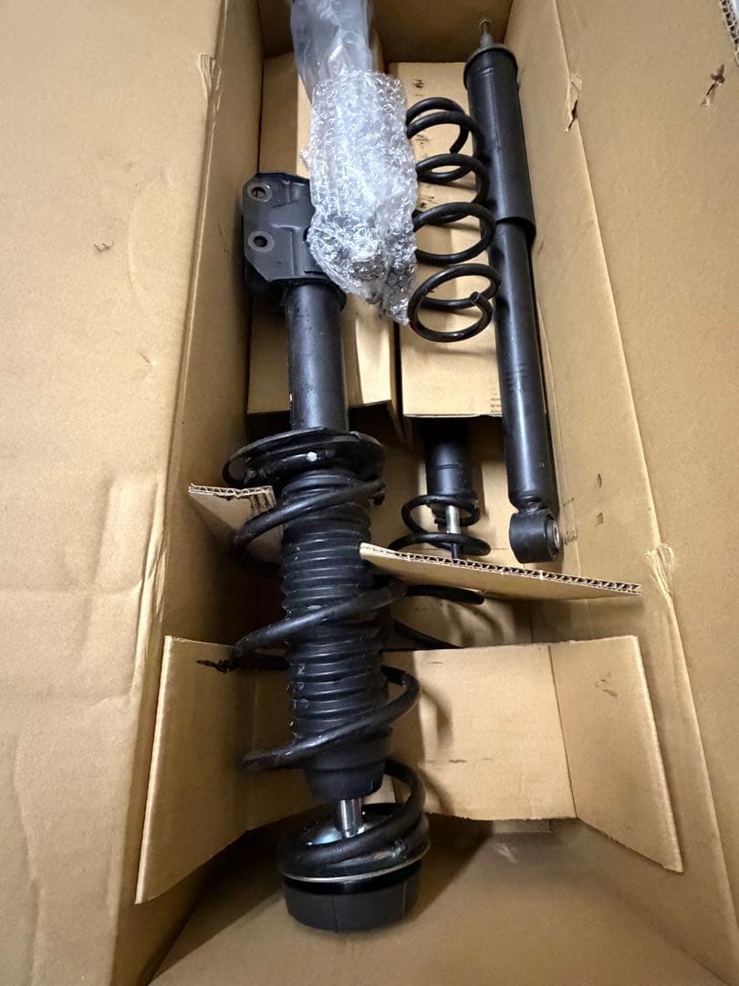 じ*る様 スイフトスポーツ ファイナルエディション ZC33S 純正サスペンショ