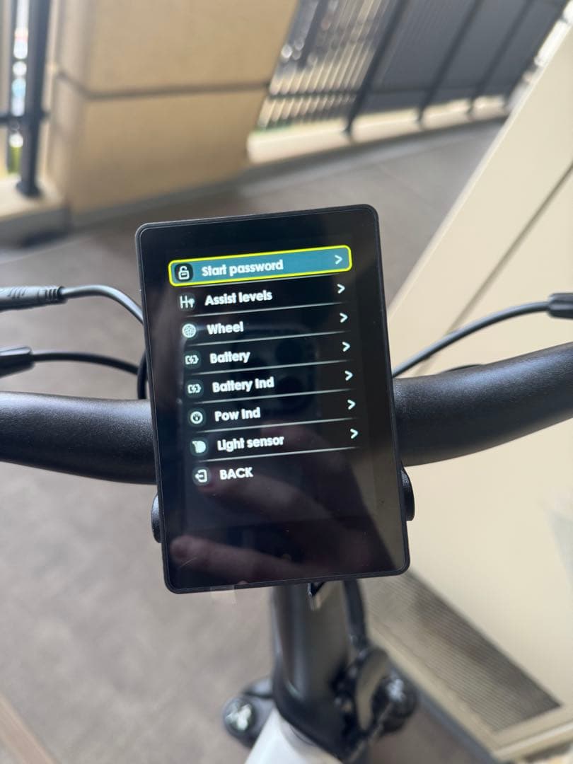 MATE X EVO デジタルディスプレイ