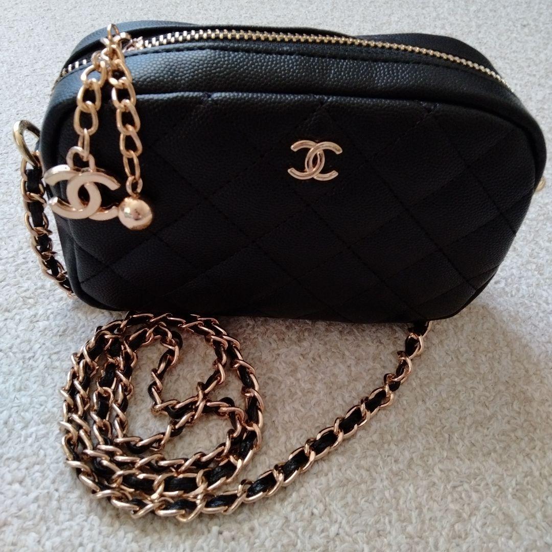 CHANEL ショルダーバッグ ノベルティグッズ 1/3までの出品です!!