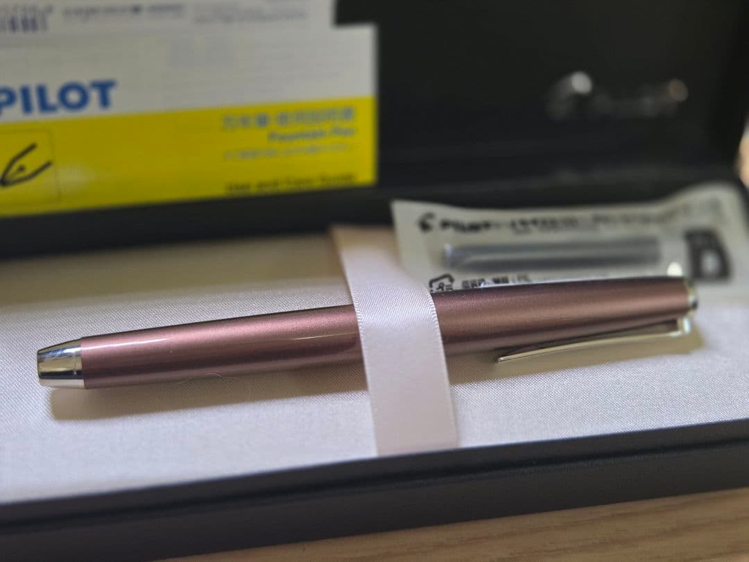 【新品未使用】PILOT エラボーSF 金属軸 ブラウン