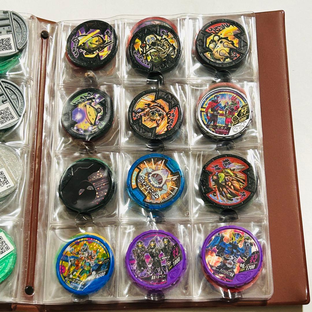 妖怪ウオッチ 仮面ライダー デジモン(デジタルモンスター) ファイル メダル