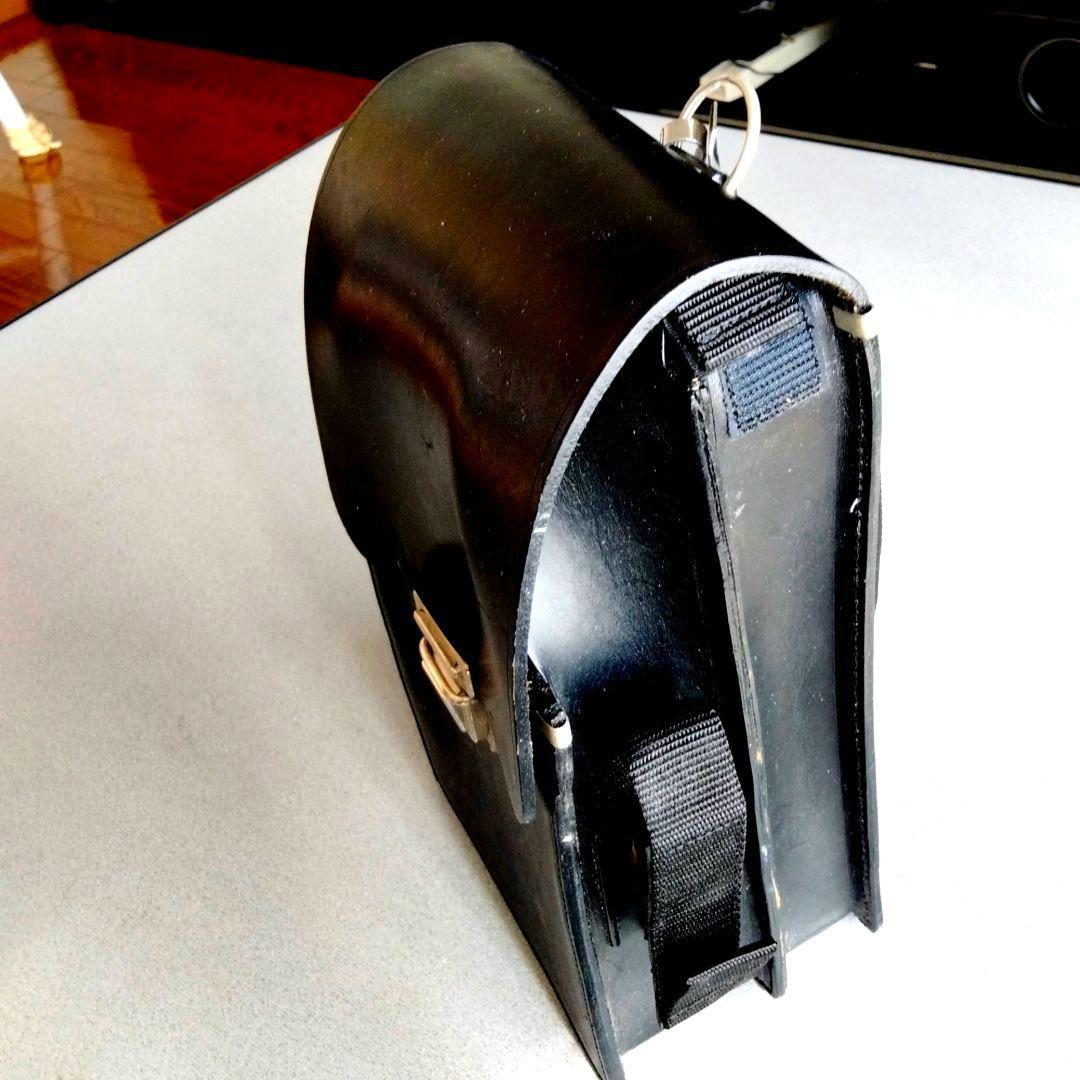 ウエストポーチ(吊り下げ　ベルト用バッグ)