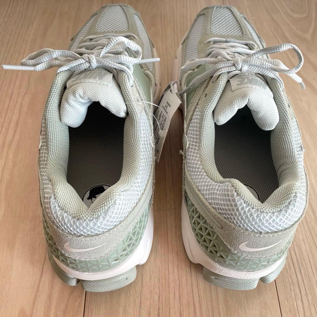 NIKE ナイキ　ZOOM VOMERO 5 ズーム ボメロ 5 27.5cm