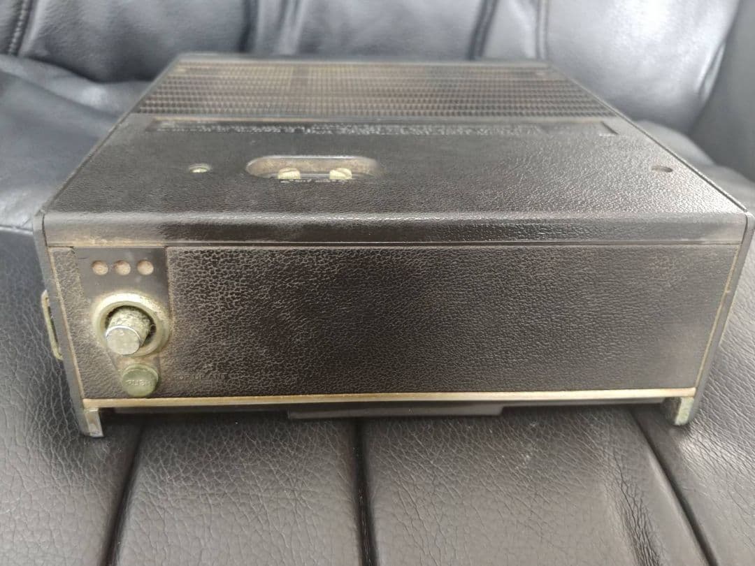 SONY IC-5800 FM/AMラジオ受信機