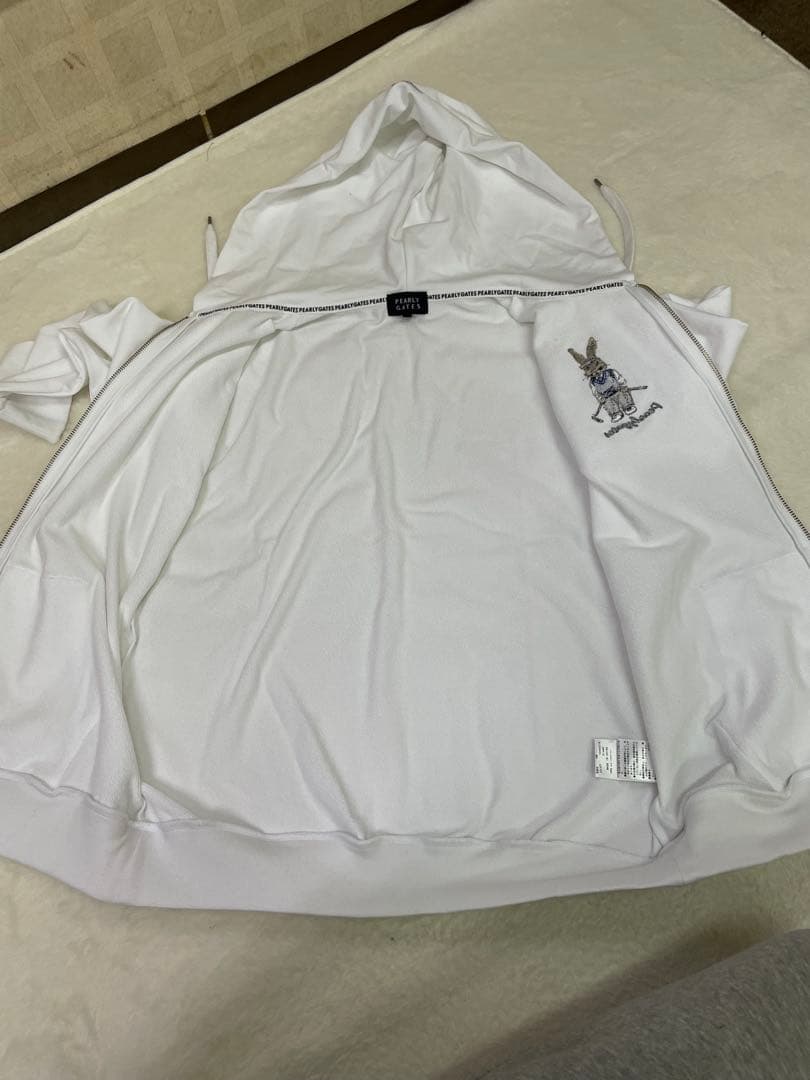 美品　PEARLY GATES トラッドラビット　ウサギ　フルジップパーカー
