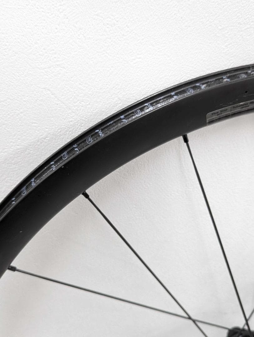 Roval Terra CLX Disc　カーボン　　カーボン G4ALX