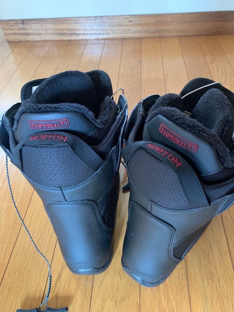 BURTON 女性用スノーボードブーツ MINT 7 (US) ブラック