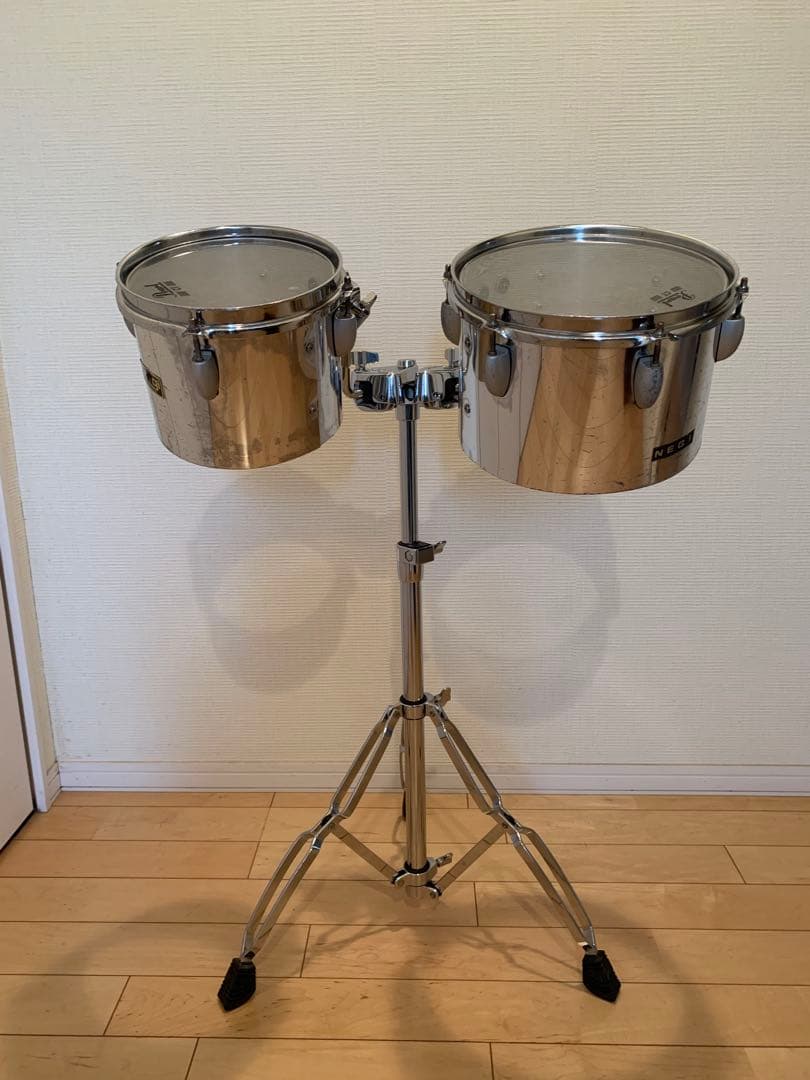 ティンパレス8 、10 スタンドは付きません