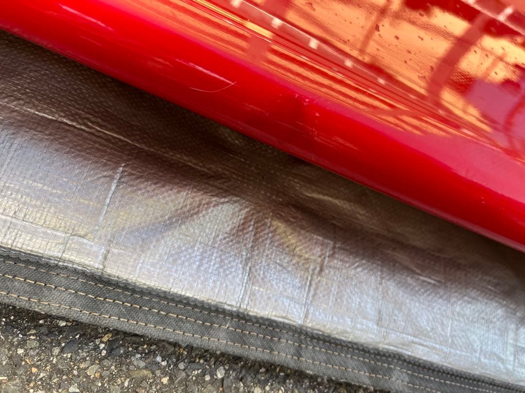 ハーバーロングボード 赤9.2ぐらいです。気になるところは樹脂塗りしています