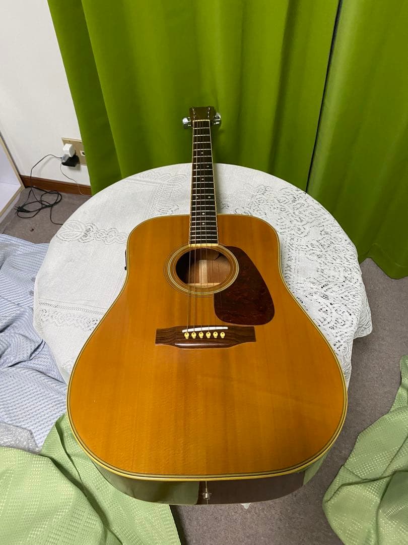 美品　弾き語りしようぜ！気分は谷村新司Morris MDエレアコ アコギもOK！