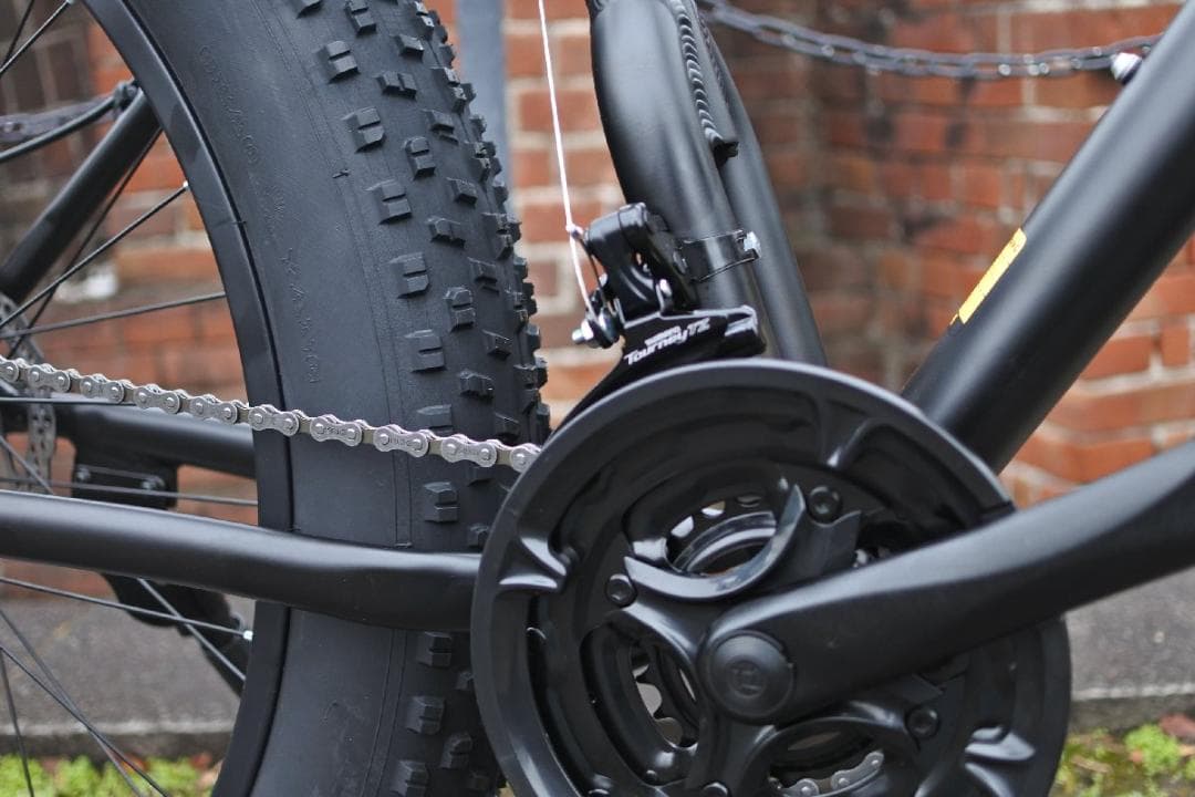 未使用ファットバイク26インチ×4.0☆21速ディスクブレーキファットバイク