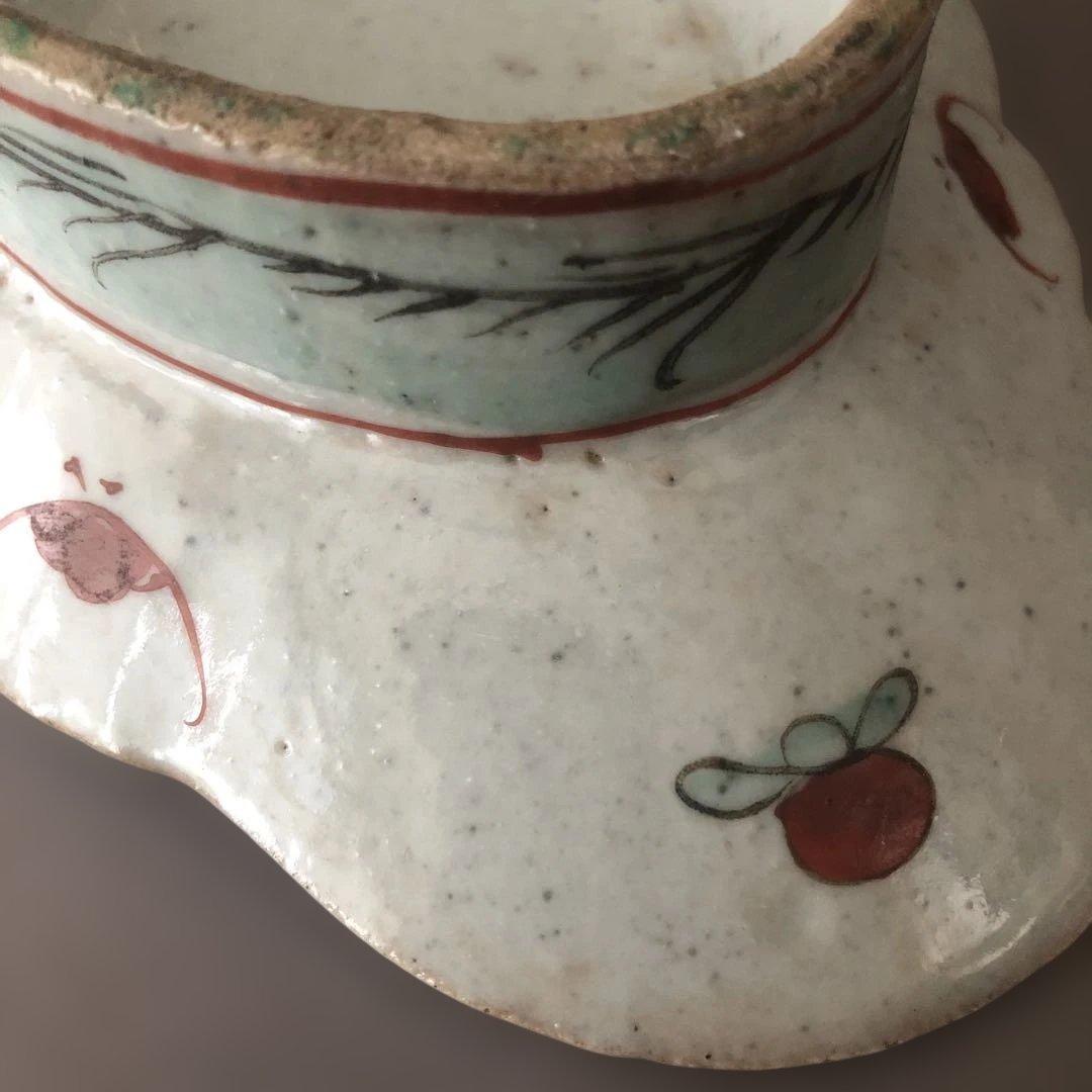 中国陶器　花柄彩色の食器 アンティーク皿