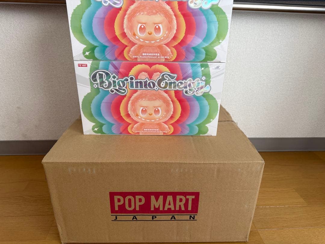 POP MART Big into energy 1セット