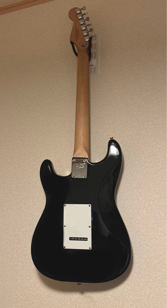 Squier スクワイヤー　ストラトキャスター　エレキギター