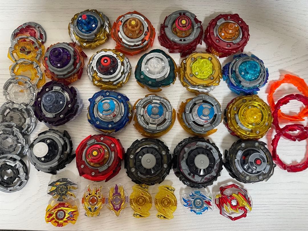 ベイブレードバースト超王 スパーキング 19点まとめ売り おまけ付き