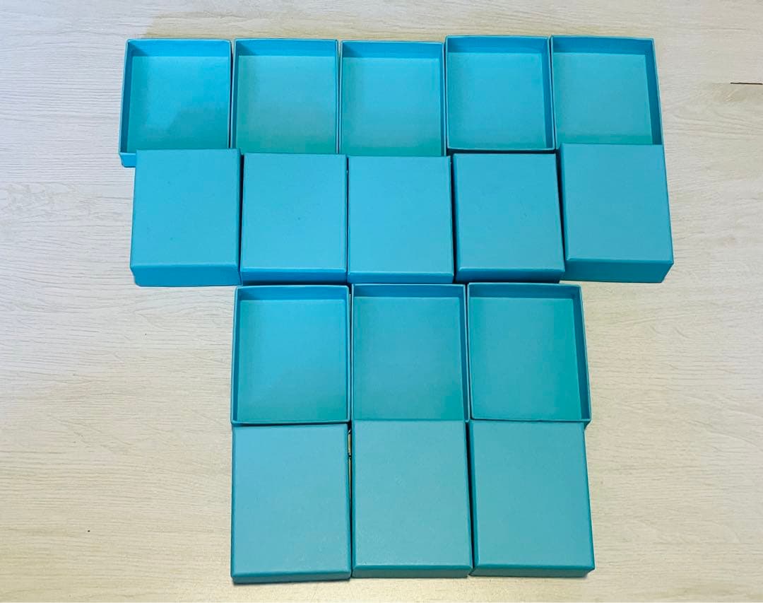 Tiffany & Co. アクセサリー空箱　ギフトボックス ８個セット　現行品