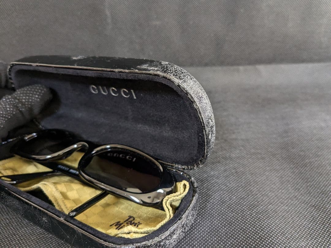 マ*ズ様 GUCCI サングラス 黒 メガネ ケース付 ヴィンテージ