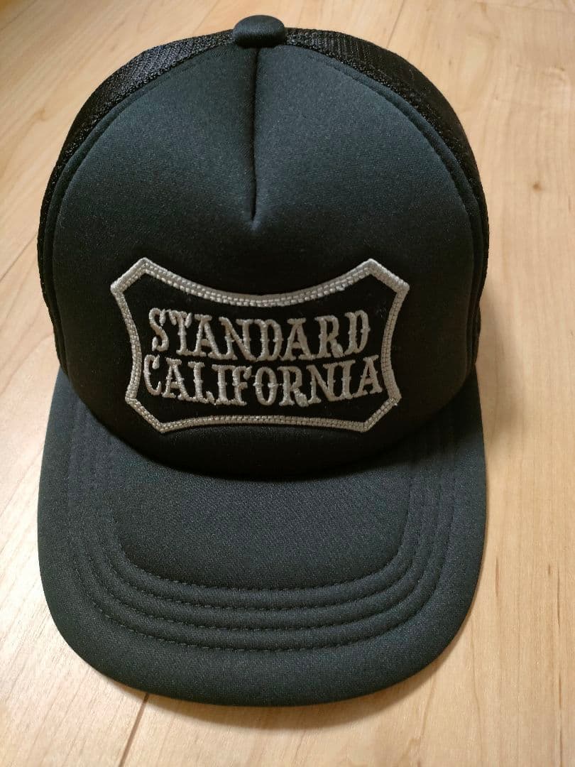 STANDARD CALIFORNIA (スタンダードカリフォルニア)
