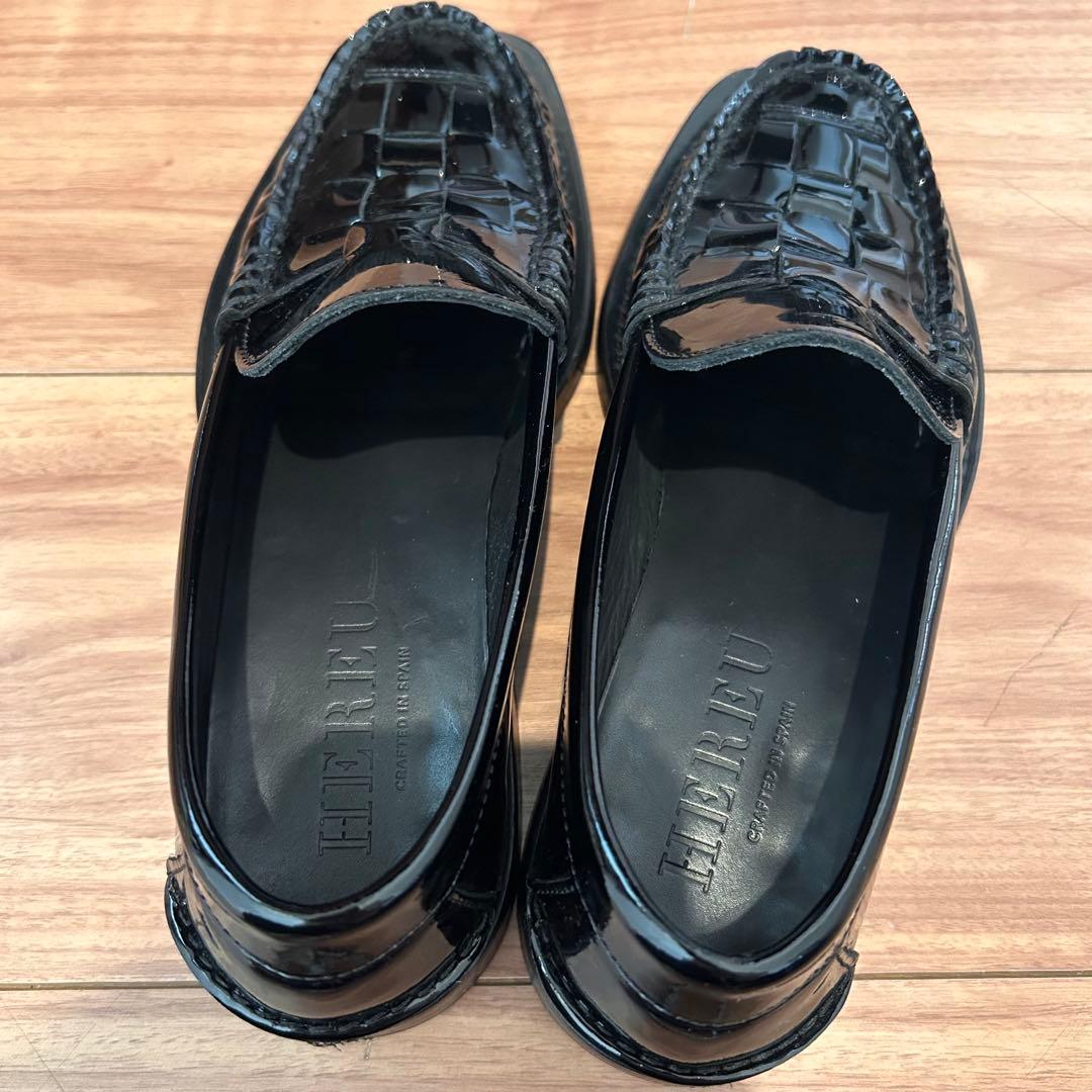 HEREU Nombela Glossy Black 37 へリュー