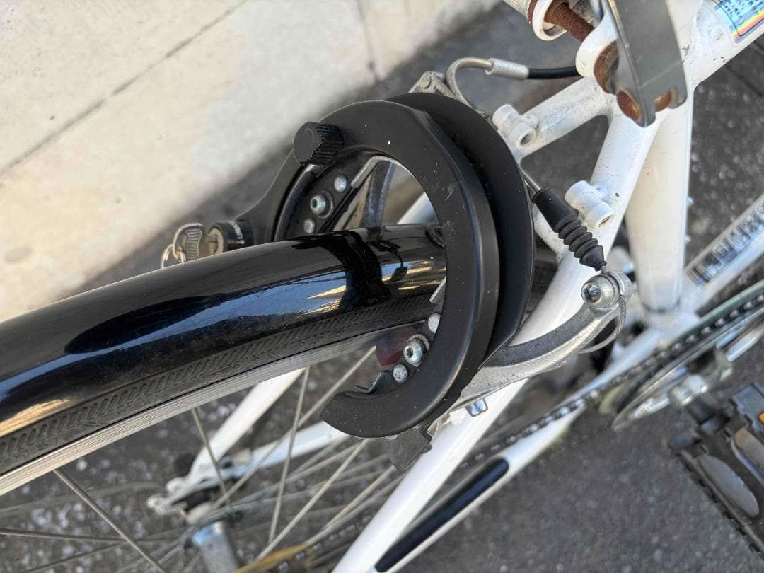 引取限定 イオンバイク アストロイア クロスバイク 700C 6段変速 ホワイト