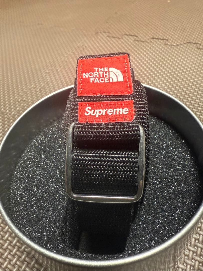 N*C様 G-SHOCK SupremeTHE NORTH FACEコラボ