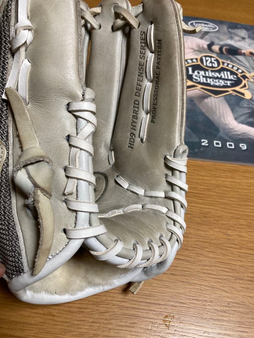 Louisville Slugger 硬式グローブ