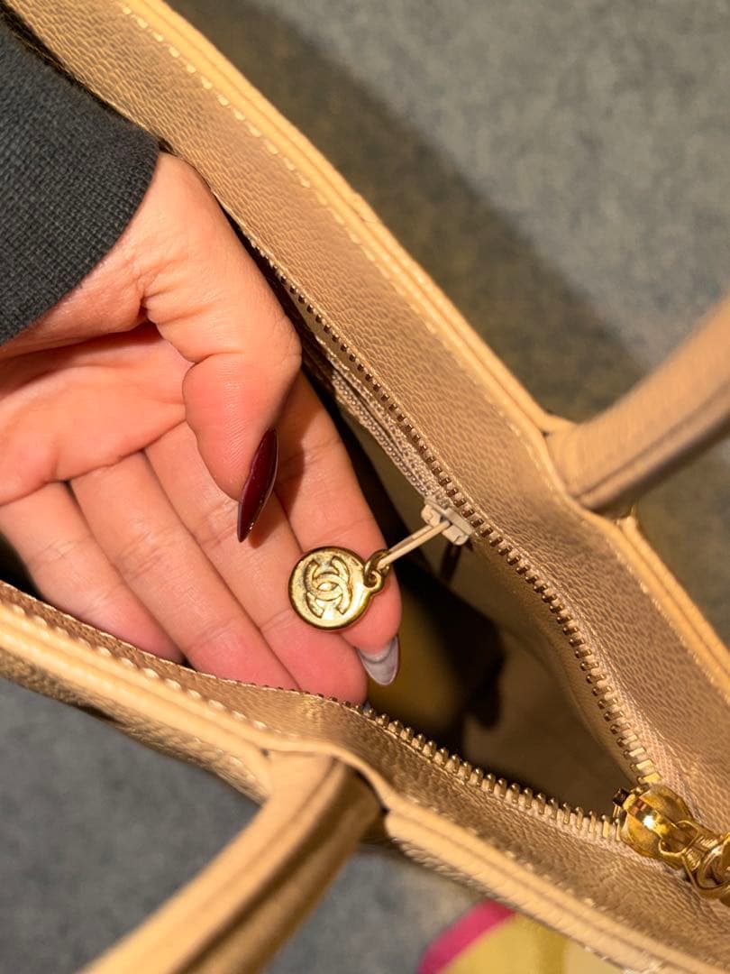 CHANEL ベージュ 復刻トートキャビアスキン トート/ハンドバッグ