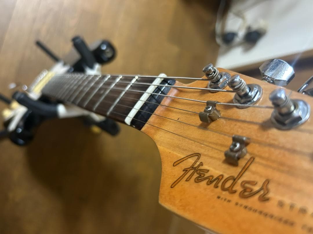 Y*e様 ジャパンビンテージ　改 ストラトモドキー　フレット新規打ち替え　ラッカ