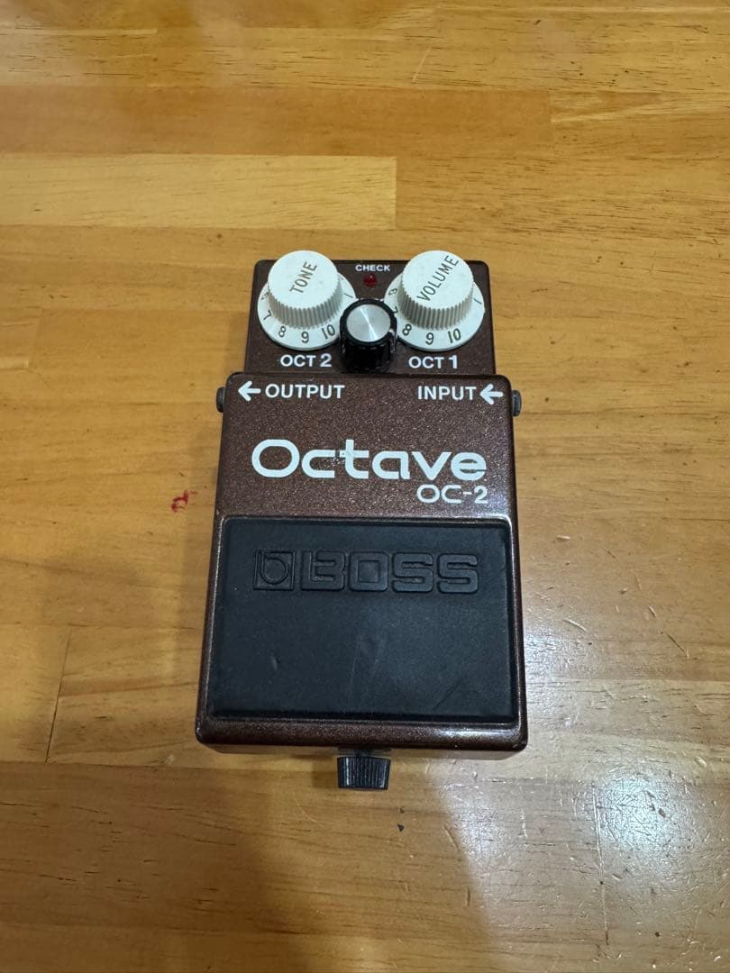 BOSS OC-2 Octave ノブ違い