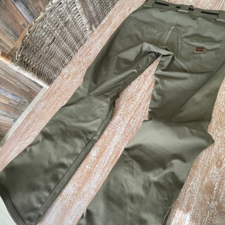 最終値下げ！BILLABONG  ビラボン　スノーボードウェア　レディース　S