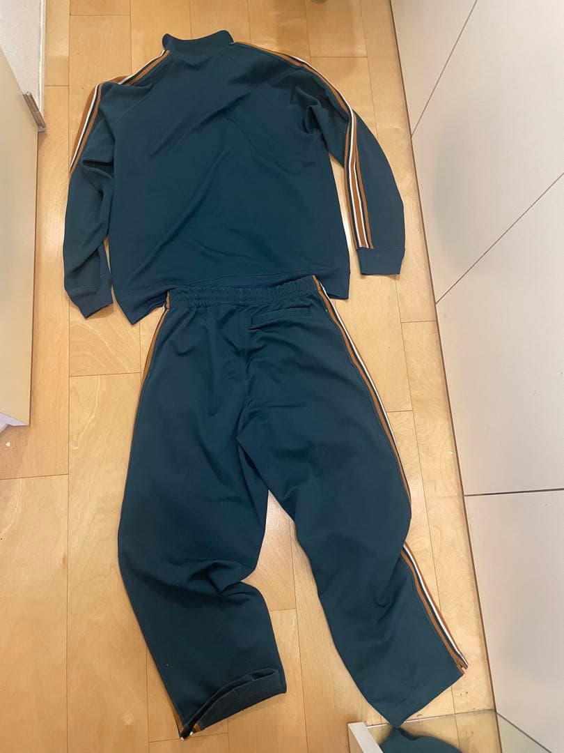 トラックジャケットセットアップ