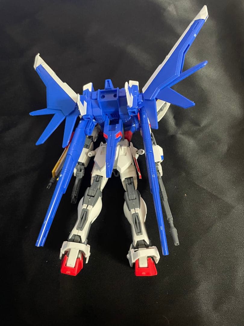 MG、HG ビルド系ガンプラ 素組み (1部塗装あり)
