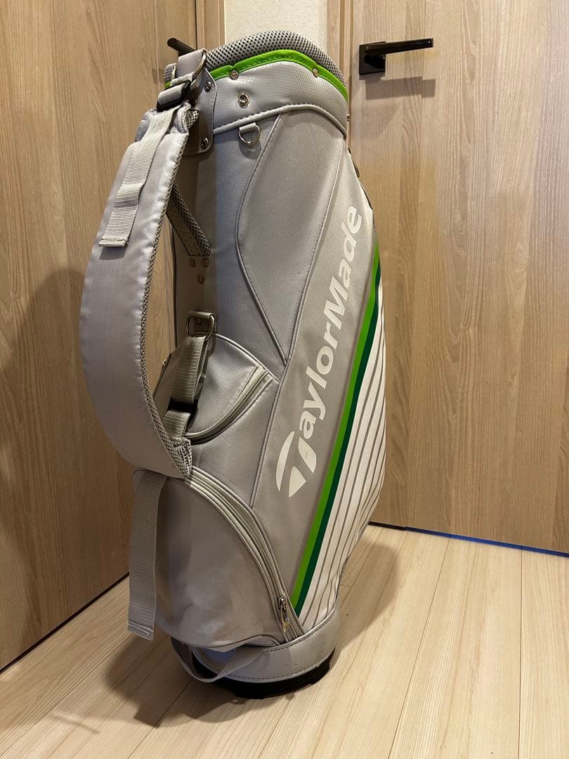 TaylorMade テーラーメイド レディース キャディバッグ 軽量2.3kg