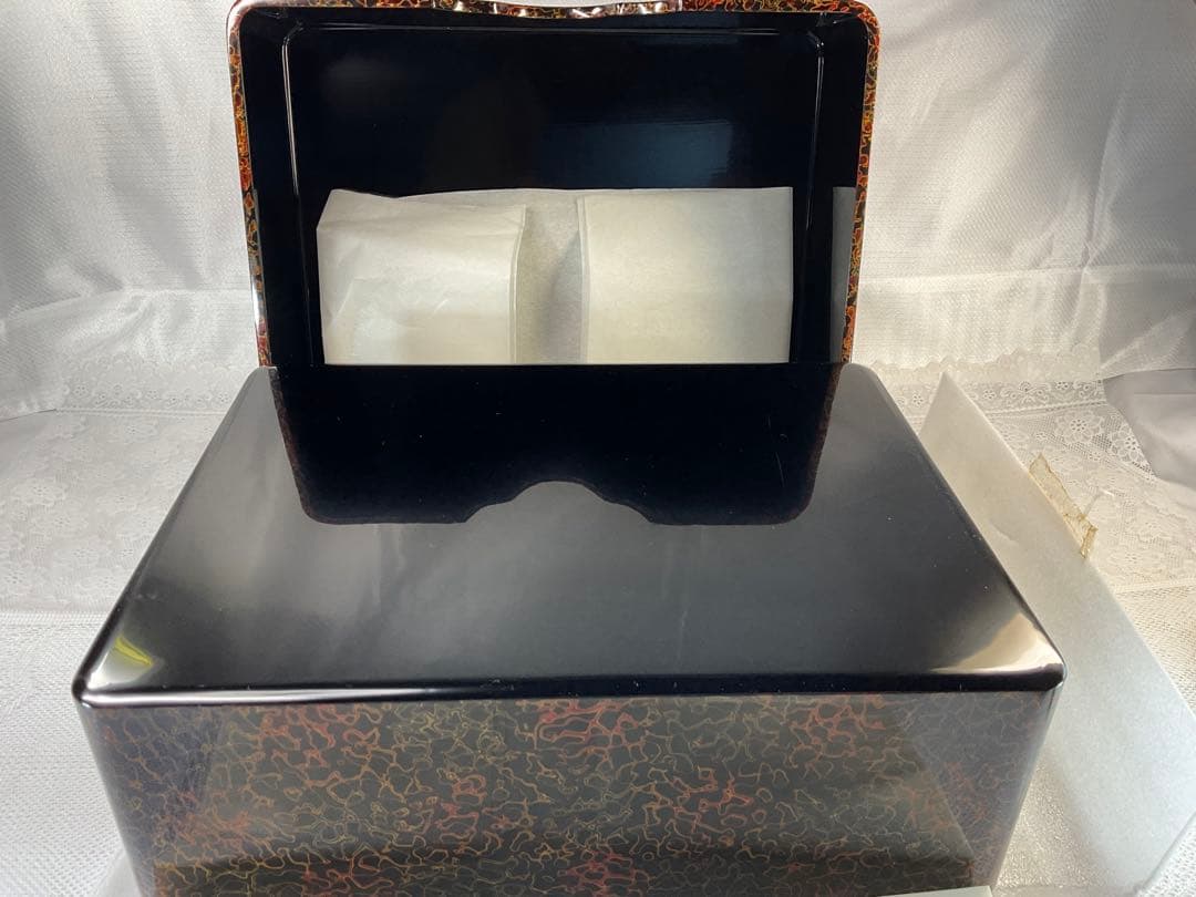 津軽塗 文箱　漆器 四角形ボックス 赤黒模様