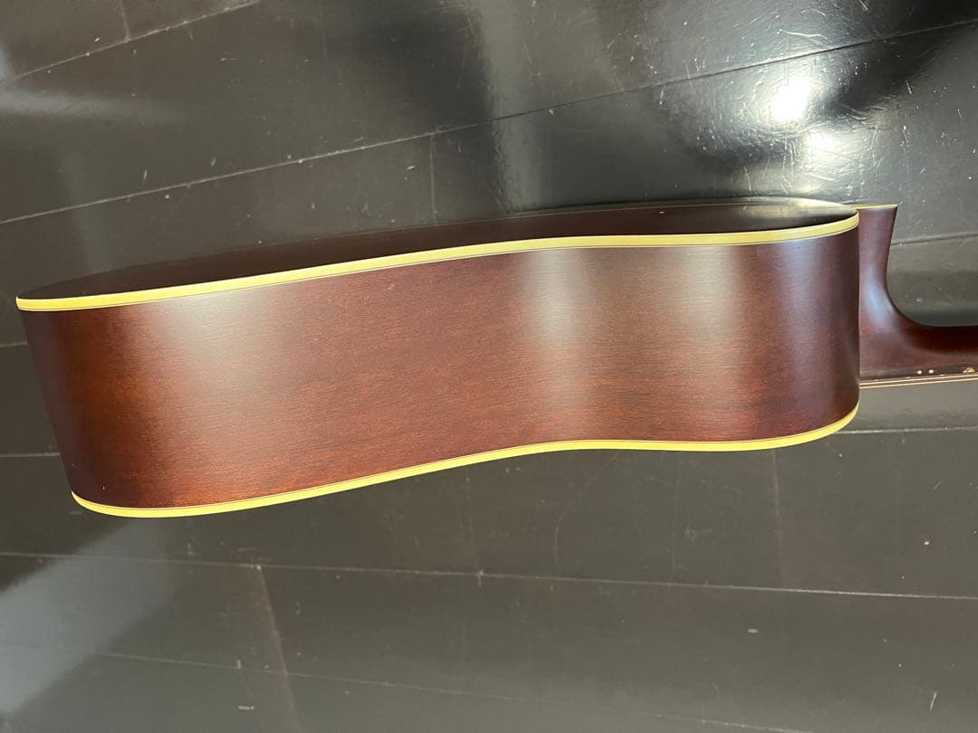 アコースティックギター　ARIA