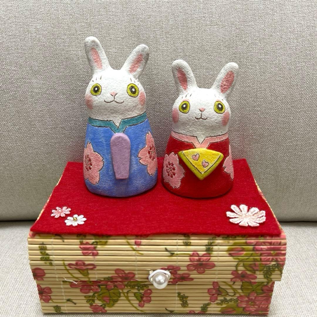 月魚ひろこ　だるまうさぎのお雛様