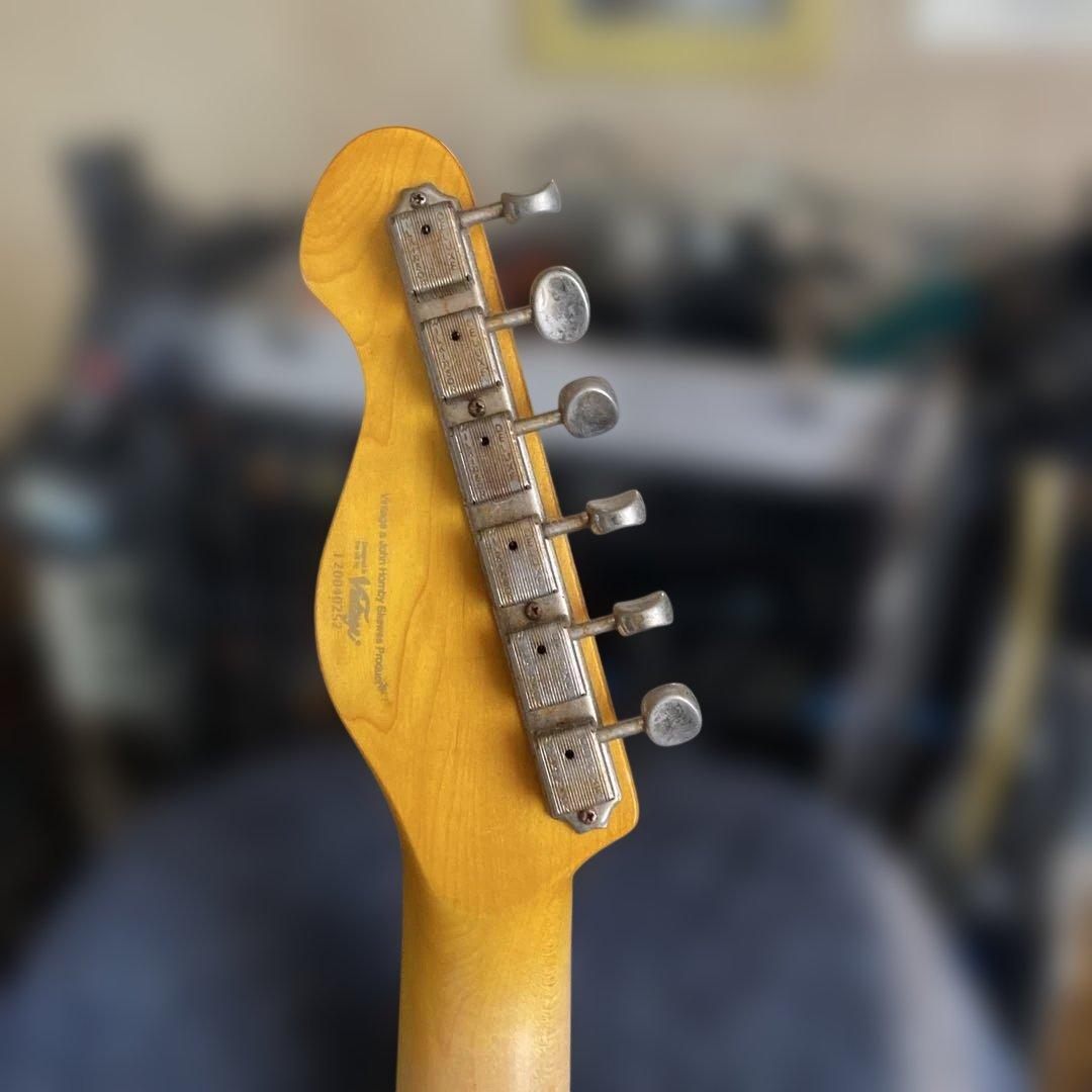 Vintage Icon Series V52 エレキギター