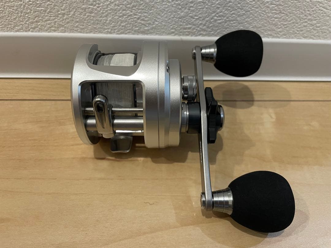 13カルカッタ301 スプールシャフトベアリング　レベルワインダー　カスタム