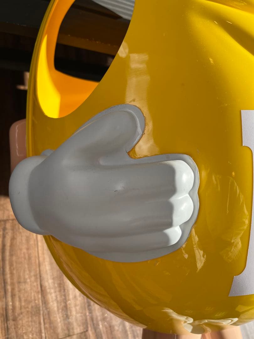 げんちゃん　 M&M's イエロー　ディスプレイ