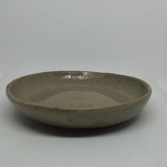 【お値下げ】骨董 無地唐津 平盃(向付)欠け有り