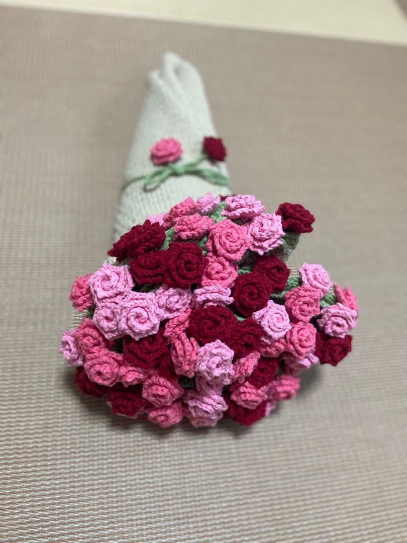 バラの花束ブランケット直径103cm，72本の大きなバラ，ストール